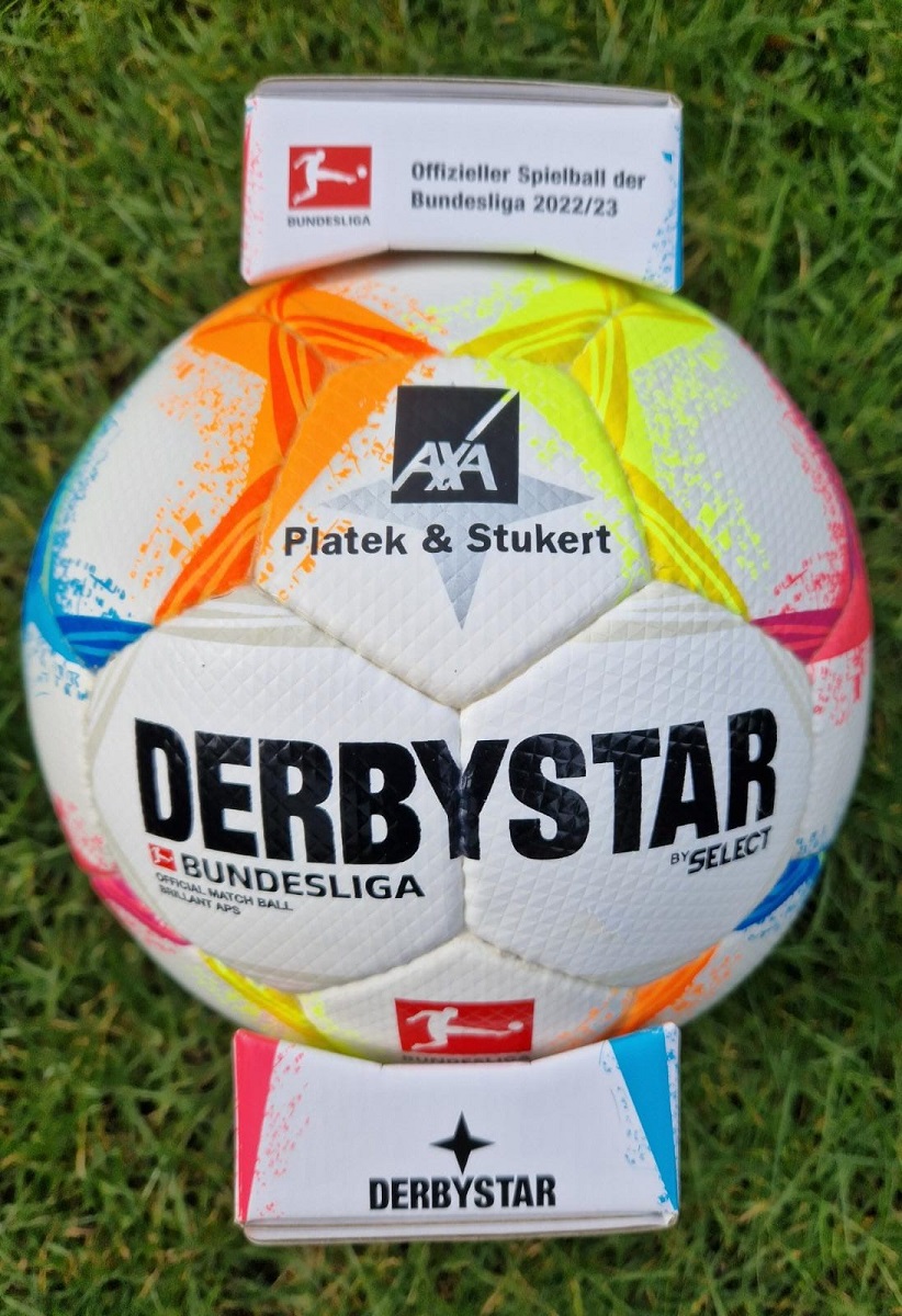Die AXA Generalvertretung Platek & Stukert oHG sponsert den Spielball für das erste Rückrundenheimspiel gegen TuS Schwachhausen